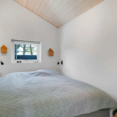 Summer House Near The Waters Edge Prázdninový dům Karrebæksminde