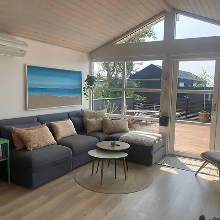 Prázdninový dům Summer House Near The Waters Edge Karrebæksminde